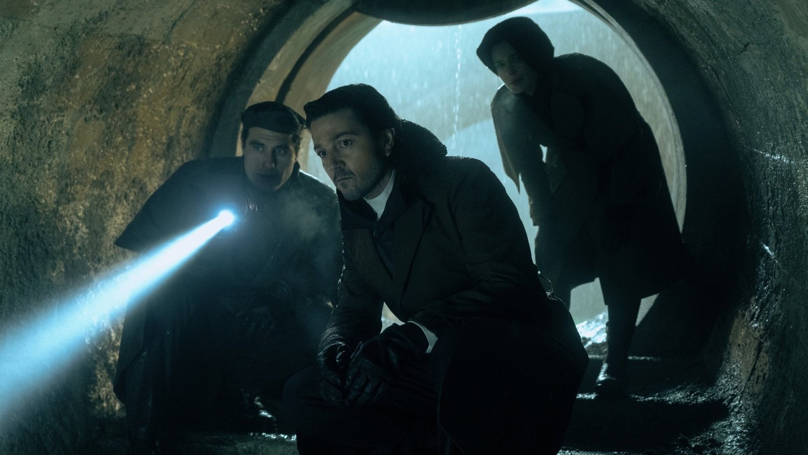 Théo Costa-Marini, Diego Luna, and Alaïs Lawson in "Andor."