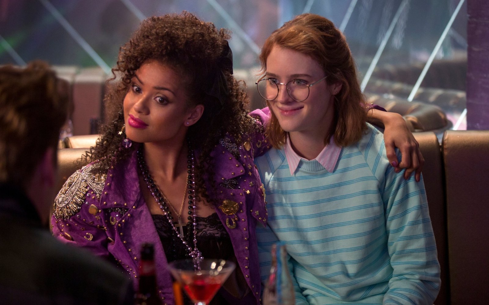 Gugu Mbatha-Raw and Mackenzie Davis in "San Junipero."