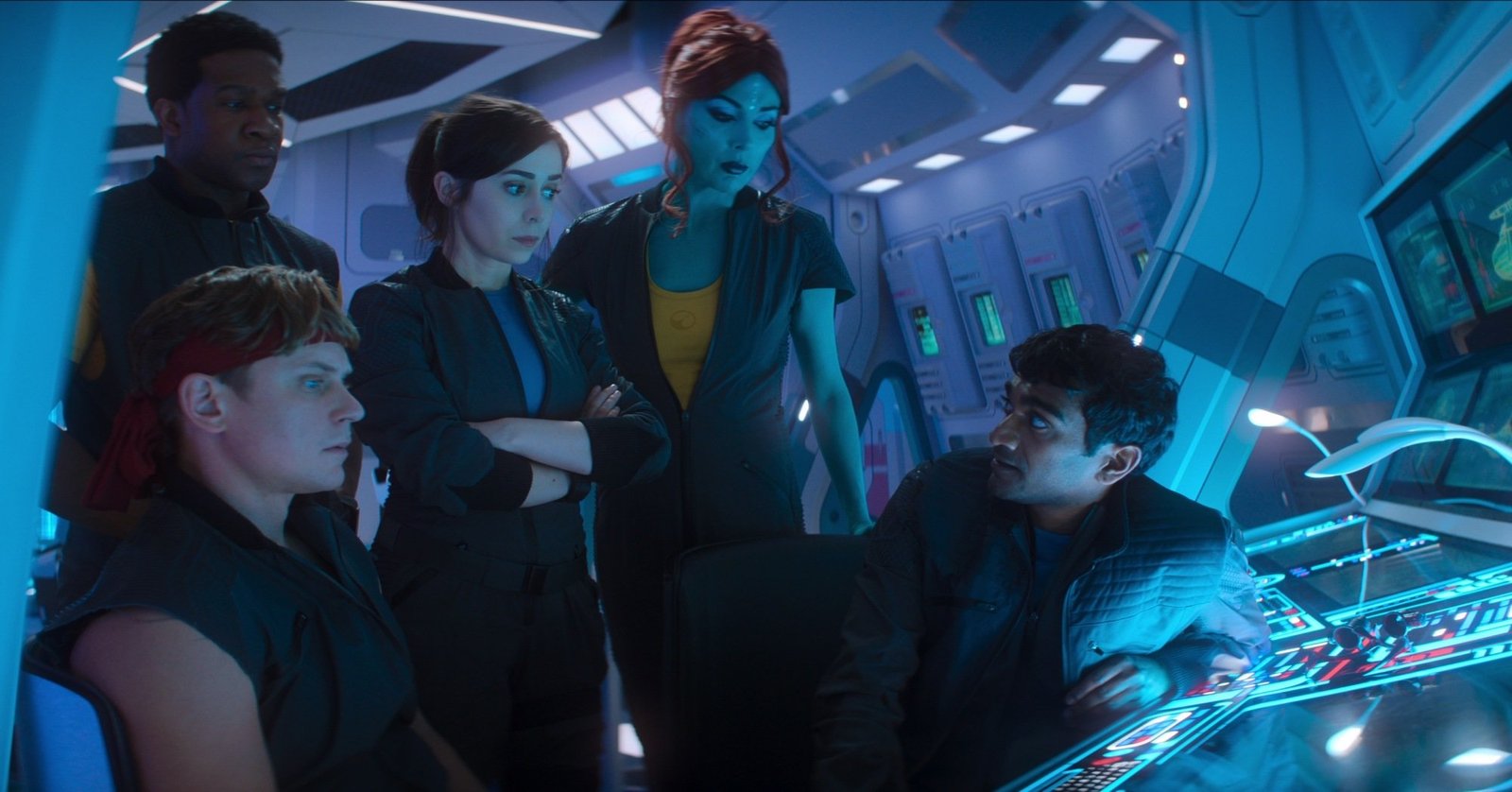 Billy Magnussen, Osy Ikhile, Cristin Milioti, Milanka Brooks, and Paul G. Raymond crew the USS Callister.